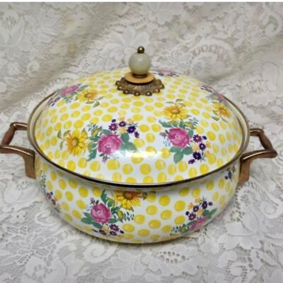 MacKenzie Childs Buttercup 4pc Enamel Cookware -5qts Covered Pot and Skillet - Picture 4 of 9